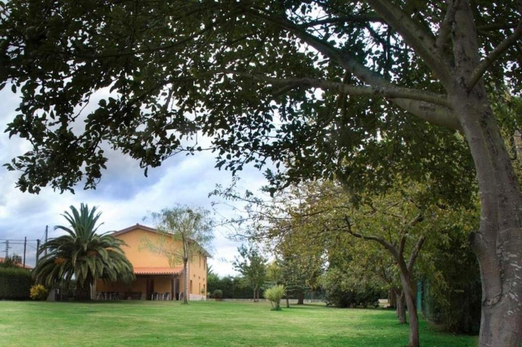 Villa Paula Aviles Bagian luar foto